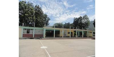 COLEGIO DE BACHILLERATO LA VICTORIA