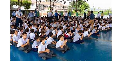 UNIDAD EDUCATIVA BILINGÜE TORREMAR