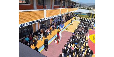 UNIDAD EDUCATIVA ESCUELA DEL FUTURO
