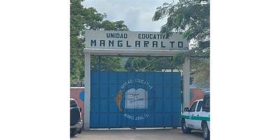 UNIDAD EDUCATIVA MANGLARALTO