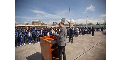 UNIDAD EDUCATIVA VICENTE ANDA AGUIRRE