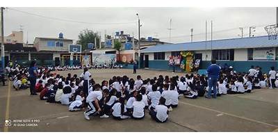 ESCUELA DE EDUCACIÓN BÁSICA AUGUSTA MORA DE FRANCO