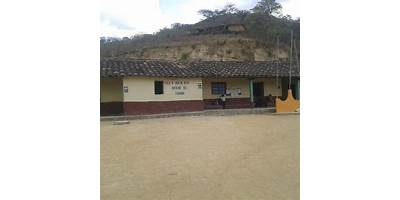ESCUELA DE EDUCACIÓN BÁSICA BARTOLOME RUIZ