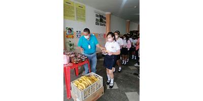 ESCUELA DE EDUCACION BASICA CANTON CHILLA