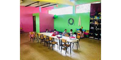 ESCUELA DE EDUCACIÓN BÁSICA CRNL FELIX HUMBERTO PINEDA CORREA