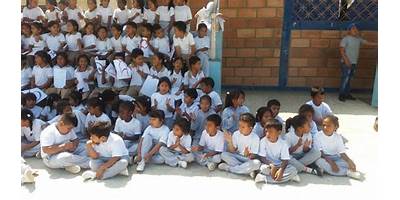 ESCUELA DE EDUCACIÓN BÁSICA FISCAL VICTOR EMILIO ESTRADA