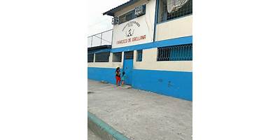 ESCUELA DE EDUCACION BASICA FRANCISCO DE ORELLANA