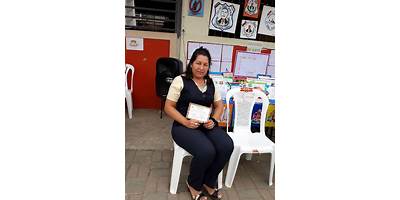 ESCUELA DE EDUCACION BASICA GLADYS VILLON QUINDE