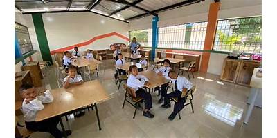 ESCUELA DE EDUCACION BASICA JOSE JIJON SAAVEDRA