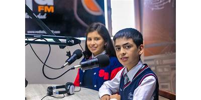 ESCUELA DE EDUCACION BASICA LOJA