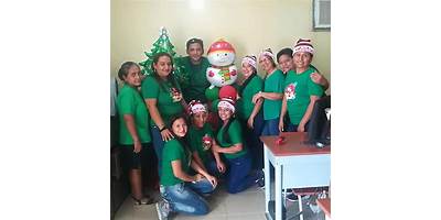ESCUELA DE EDUCACION BASICA LOMAS DE SARGENTILLO