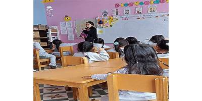 ESCUELA DE EDUCACION BASICA MANUELA CAÑIZARES
