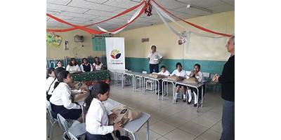 ESCUELA DE EDUCACION BASICA REGION AMAZONICA