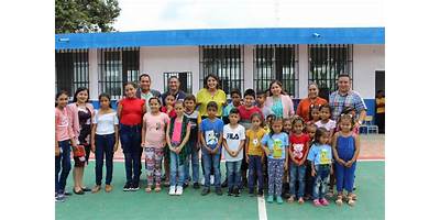 ESCUELA DE EDUCACION BASICA RIO GUAYLLABAMBA