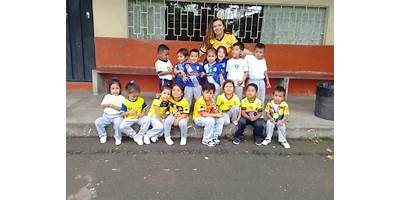 ESCUELA DE EDUCACIÓN BÁSICA ROMEO MURILLO PAZMIÑO