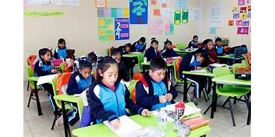 ESCUELA DE EDUCAION BASICA 24 DE JULIO