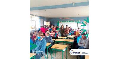 U E COMUNITARIA INTERCULTURAL BILINGÜE ALEJANDRO ANDRADE COELLO
