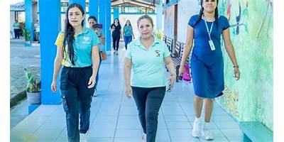 UNIDAD DE EDUCACION ESPECIALIZADA PUYO