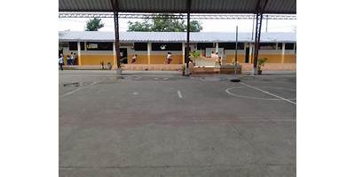 UNIDAD EDUCATIVA 8 DE JUNIO