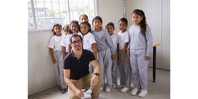 UNIDAD EDUCATIVA ANTHONY ALVIA AGUAYO