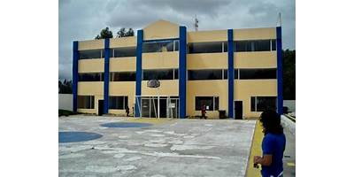 UNIDAD EDUCATIVA CARLOS CISNEROS