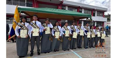 UNIDAD EDUCATIVA COMUNITARIA INTERCULTURAL BILINGÜE HUALCOPO DUCHICELA