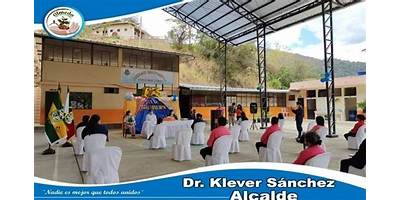 UNIDAD EDUCATIVA CRISTOBAL COLON