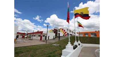 UNIDAD EDUCATIVA DEL MILENIO SANTIAGO DE PÍLLARO