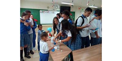 UNIDAD EDUCATIVA EL PLAYON