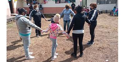 UNIDAD EDUCATIVA ESPECIALIZADA GLADYS FLORES MACIAS