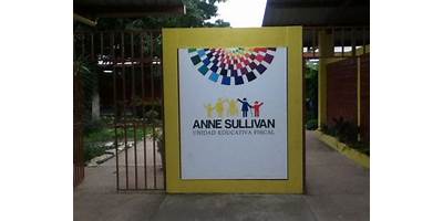 UNIDAD EDUCATIVA FISCAL ANNE SULLIVAN