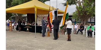 UNIDAD EDUCATIVA FISCAL CARLOS MONTEVERDE ROMERO