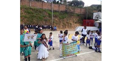 UNIDAD EDUCATIVA GONZANAMA