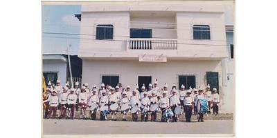 UNIDAD EDUCATIVA HACIA LA CUMBRE