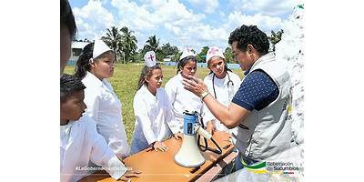 UNIDAD EDUCATIVA HNA INES ARANGO VELASQUEZ
