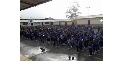 UNIDAD EDUCATIVA JULIO ISAAC ESPINOSA OCHOA