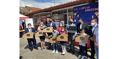 UNIDAD EDUCATIVA LEONCIO CORDERO JARAMILLO