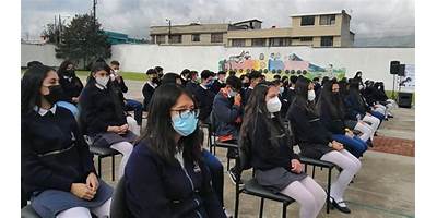 UNIDAD EDUCATIVA MUNICIPAL DEL MILENIO BICENTENARIO