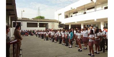 UNIDAD EDUCATIVA PARTICULAR INTERNACIONAL PUERTO DE MANTA