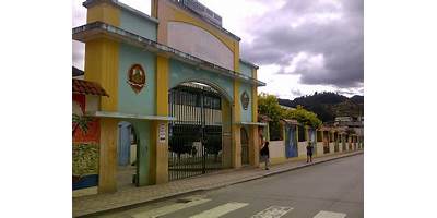 UNIDAD EDUCATIVA SARAGURO