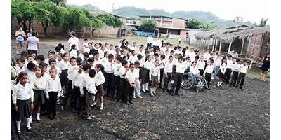UNIDAD EDUCATIVA YELMO RIVADENEIRA CAICEDO