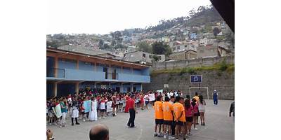 EEB TENIENTE HUGO ORTIZ