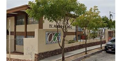 ESCUELA DE EDUCACION BASICA 3 DE MAYO
