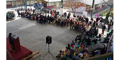 ESCUELA DE EDUCACION BASICA ADRIAN CACERES