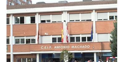ESCUELA DE EDUCACION BASICA ANTONIO MACHADO