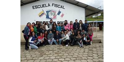 ESCUELA DE EDUCACION BASICA AZUAY N 12