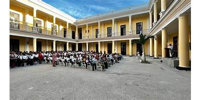 ESCUELA DE EDUCACION BASICA CAMILO CIENFUEGOS
