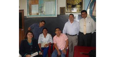 ESCUELA DE EDUCACION BASICA CAMILO DESTRUGE ILLINWORTH