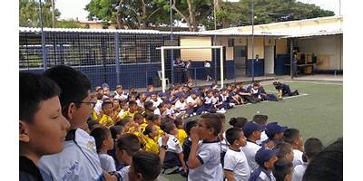 ESCUELA DE EDUCACIÓN BÁSICA CARLOS JULIO AROSEMENA TOLA
