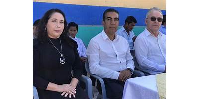 ESCUELA DE EDUCACION BASICA CARLOS MARIA DE LA TORRE